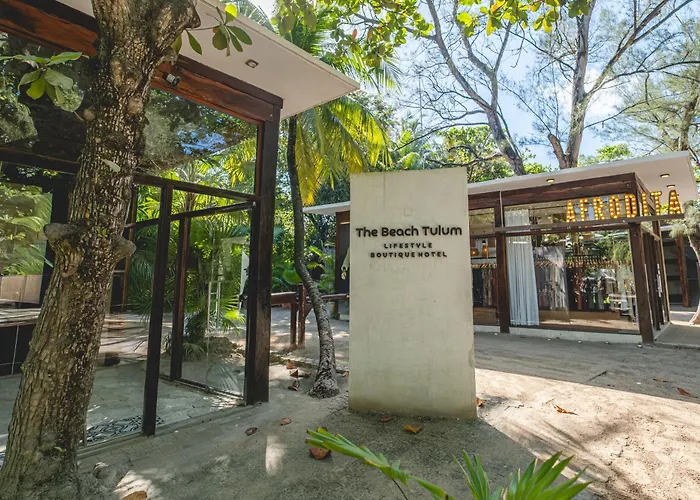 Hotel The 5*